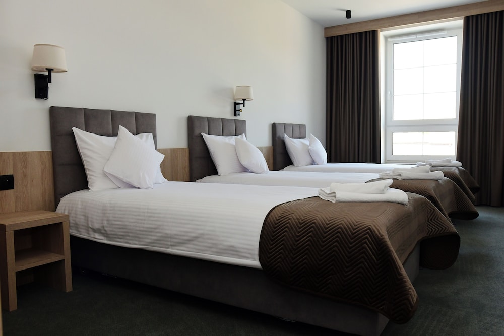 Dom Nazaret - Close to Airport 24h