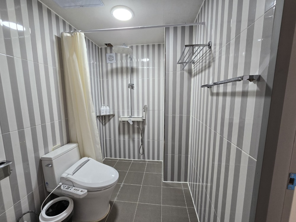 Incheon Vacations - Ganghwado Mare Seawater Poolvilla - Property Image 29