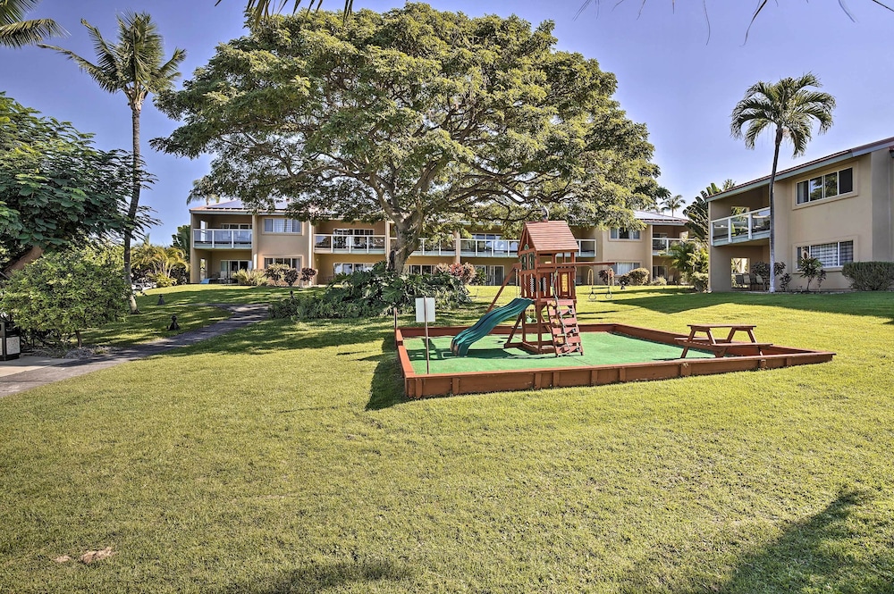 Kailua-kona Condo w/ Resort Amenities Access!