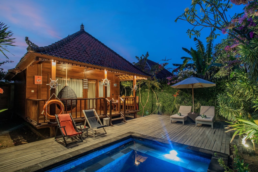 Sunset Garden Nusa Lembongan