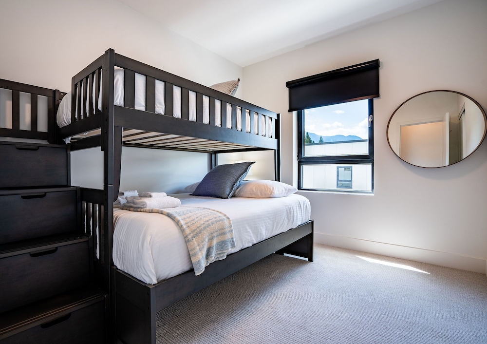 Stoke House by Revelstoke Vacations