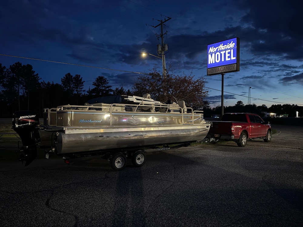 NORTHSIDE MOTEL