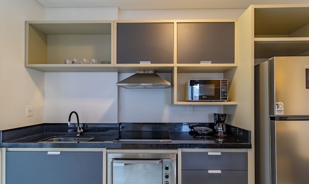 MHF II Apts Variados em Prédio com Vista para o Mar em Itapema
