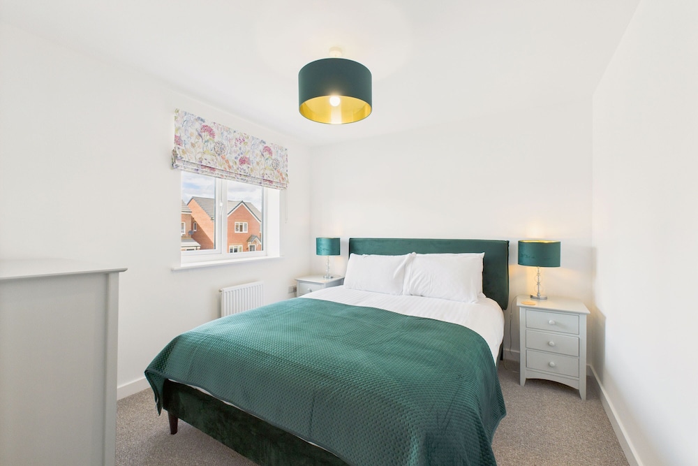 Host Stay Gannett House