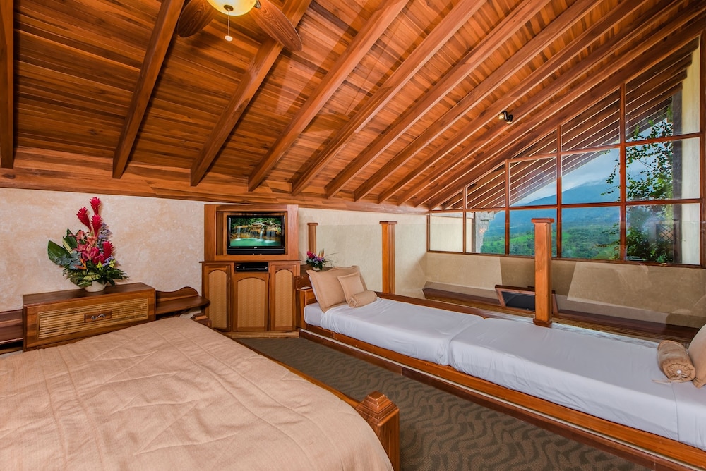 The Springs Resort & Spa at Arenal 4