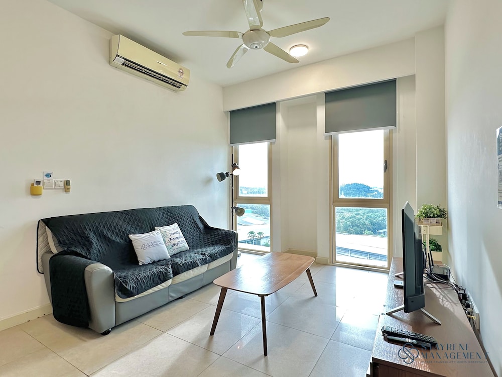 Afiniti Residences Medini by Stayrene