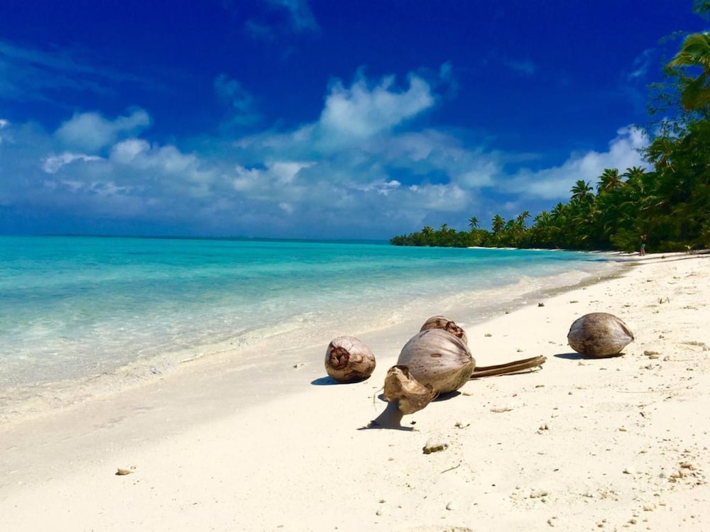 Aitutaki Escape