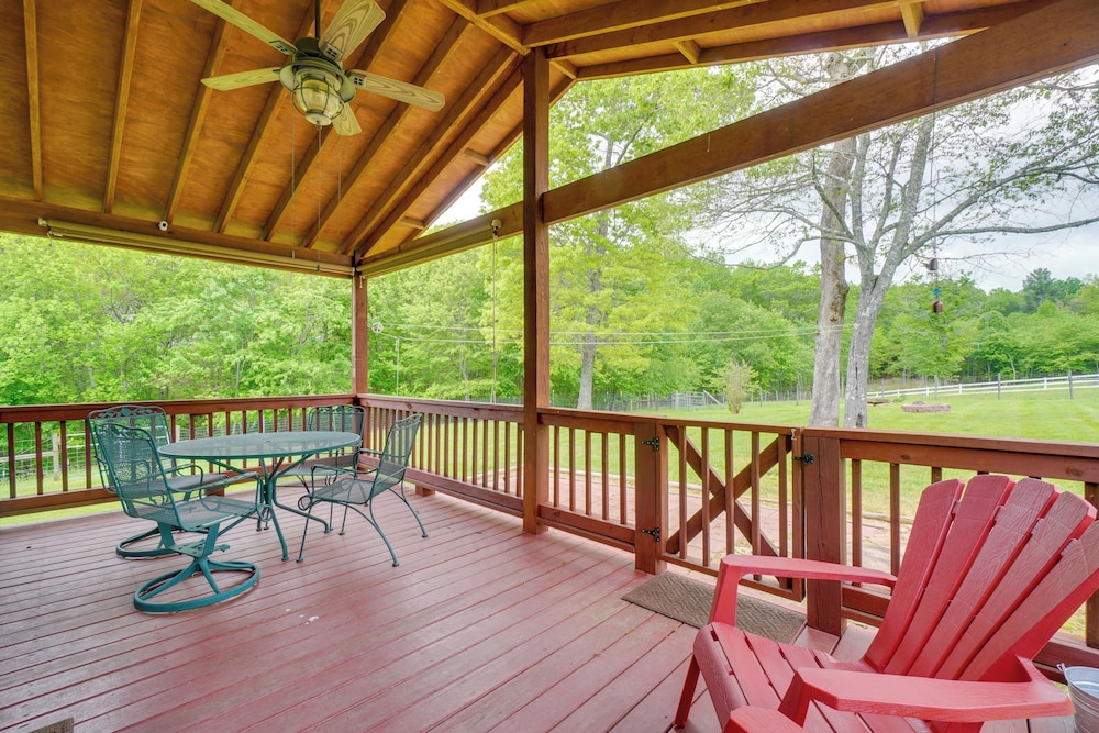 Horse-friendly Crossville Home! Golf, Hike & More!