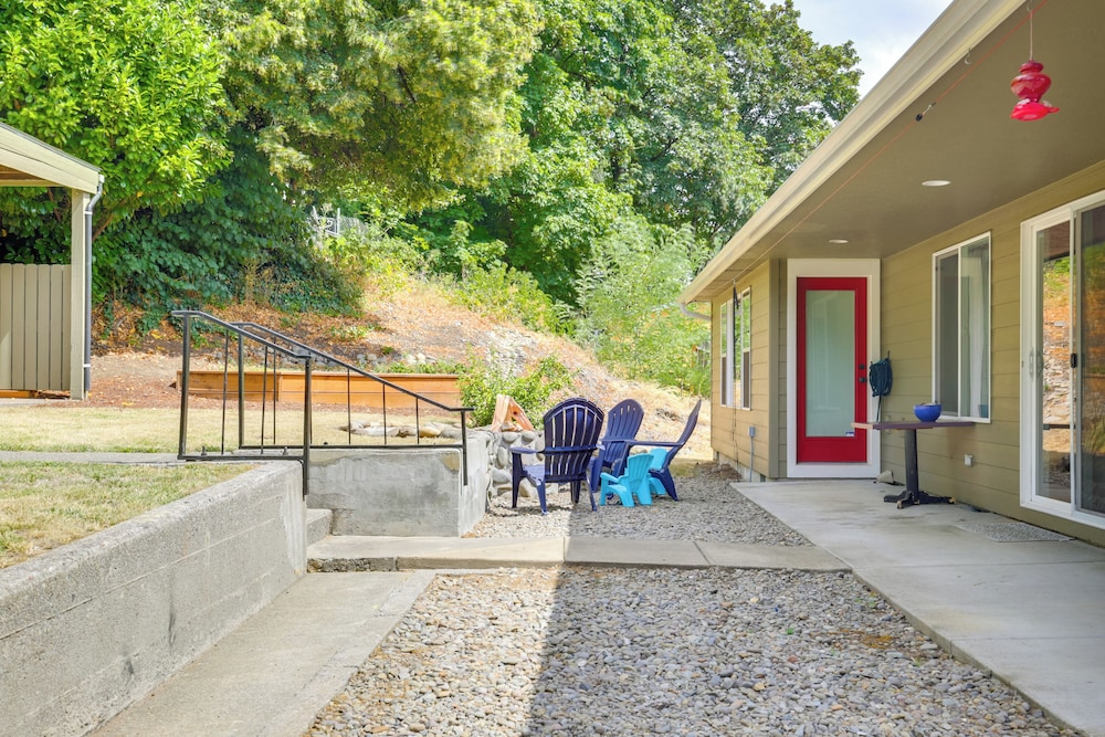 2 Blocks to White Water Launch: Mill City Home