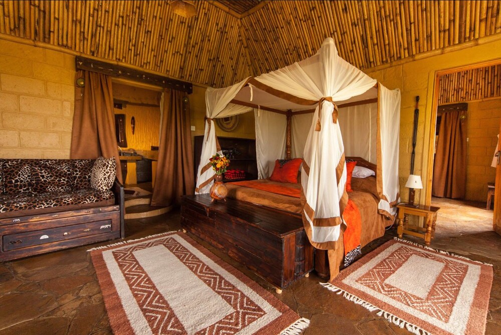 Rhino Watch safari Lodge view 3