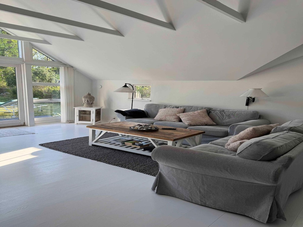 5 Star Holiday Home in Vaeggerlose