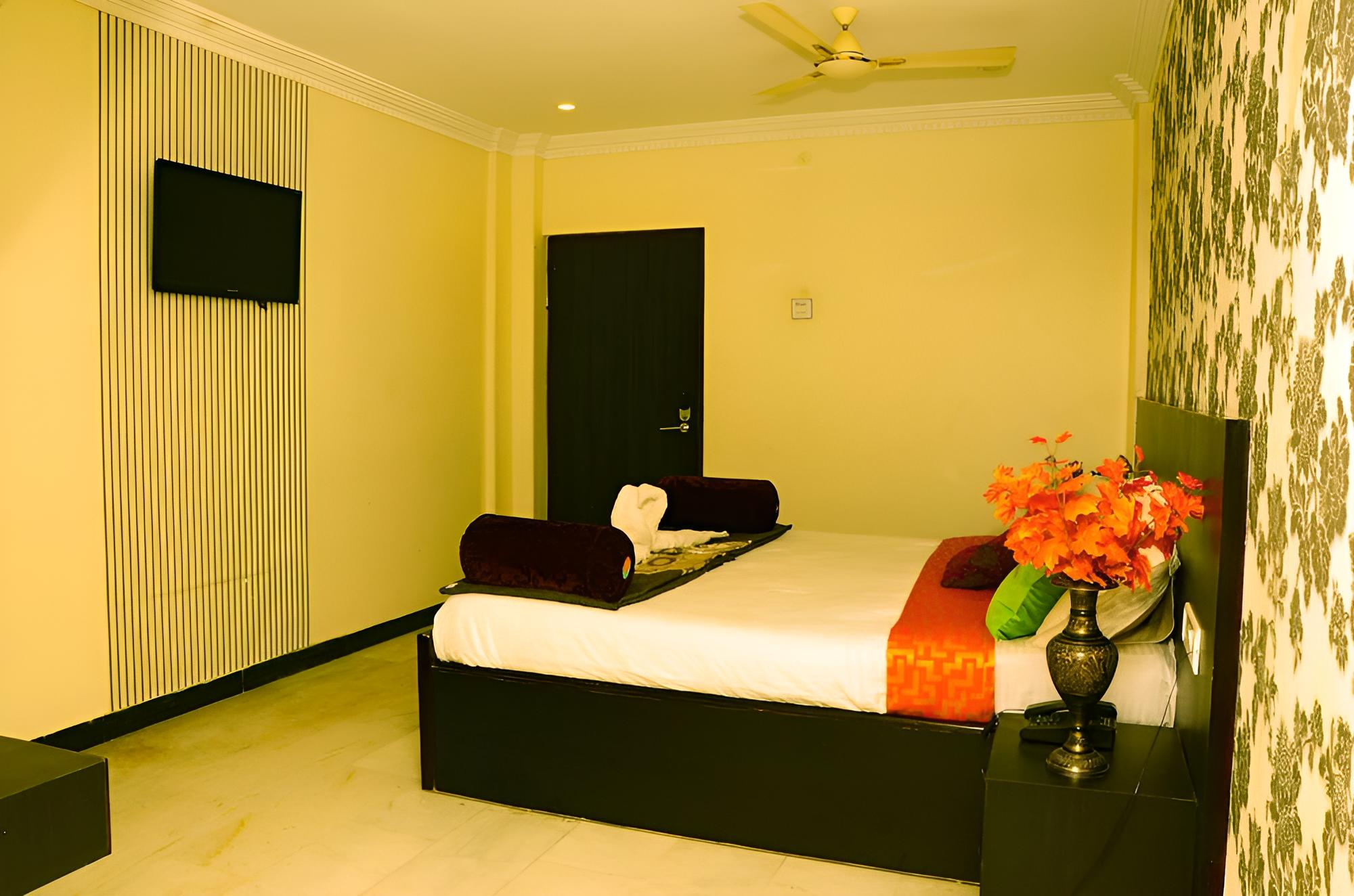Hotel Gowtham
