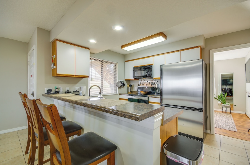 Ozarks Vacation Rental Condo w/ Lake View! view 5