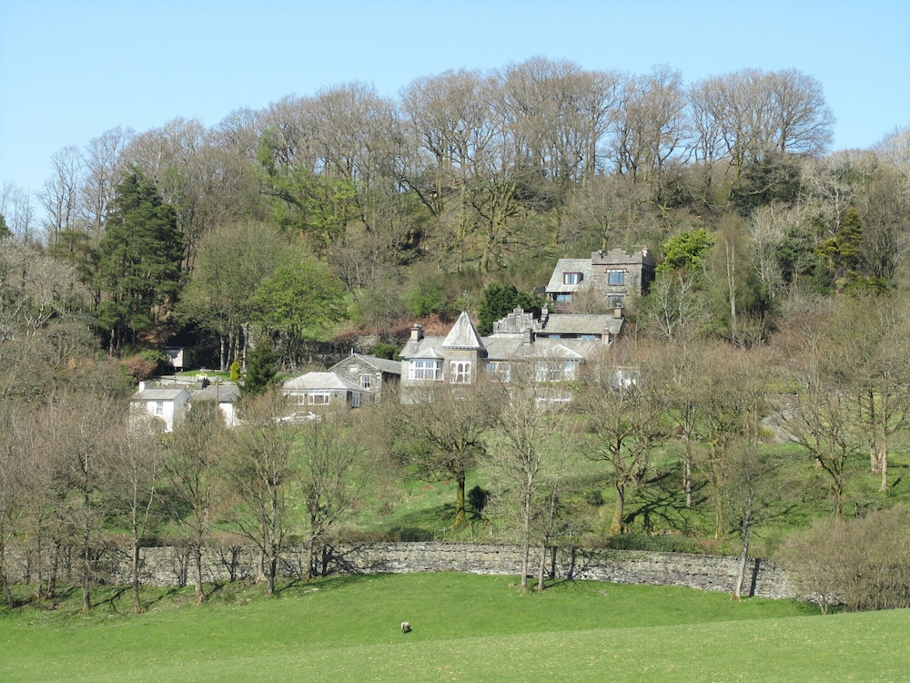 The Rockery Suite