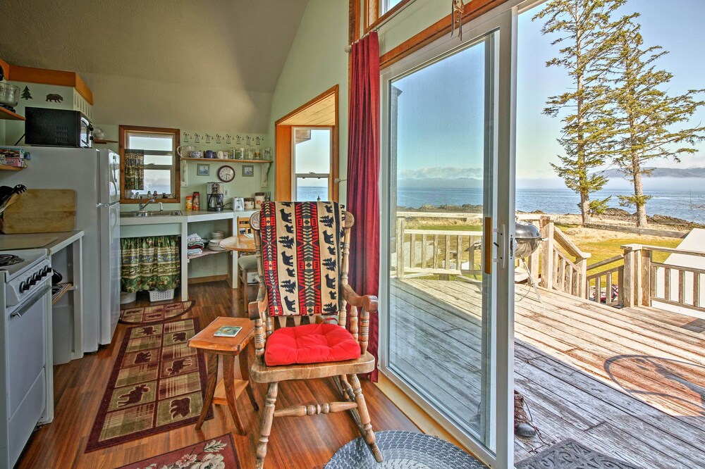 'A Room With a View' Peaceful Retreat on PoW