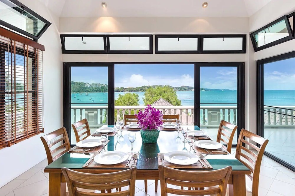 Luxury Beachfront Tai Pan Villa