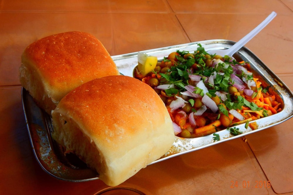 Hotel Shri Niwas Executive