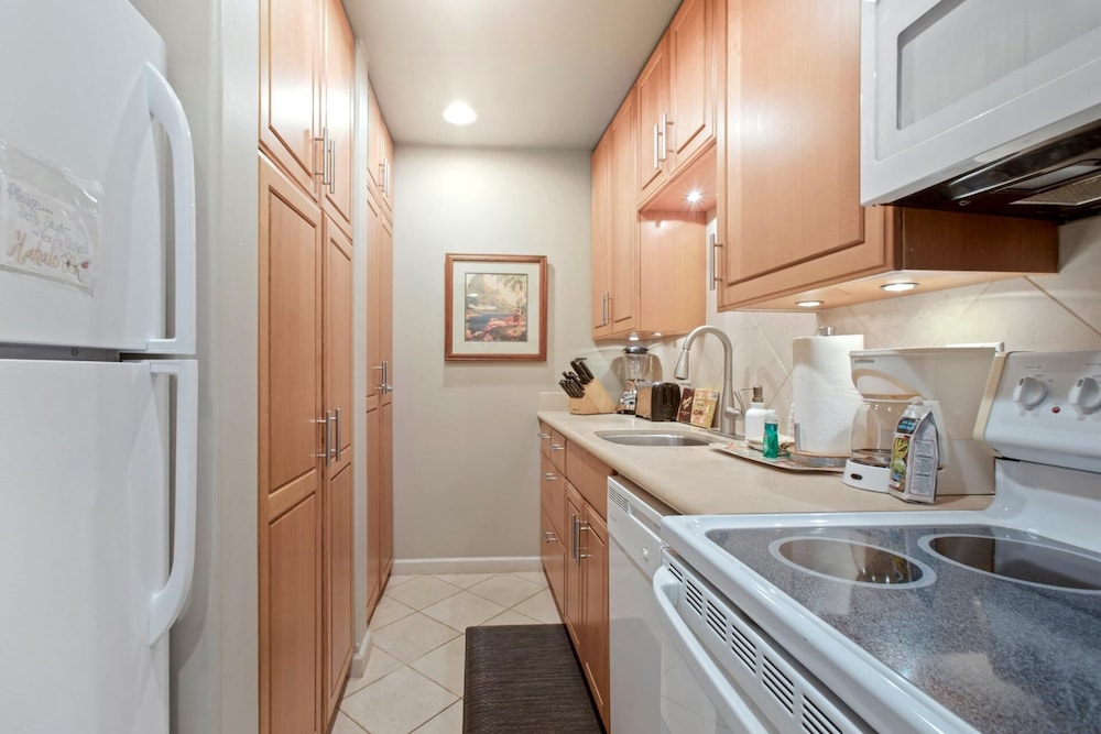 Maui Kaanapali Villas MKV-B242 by KBM