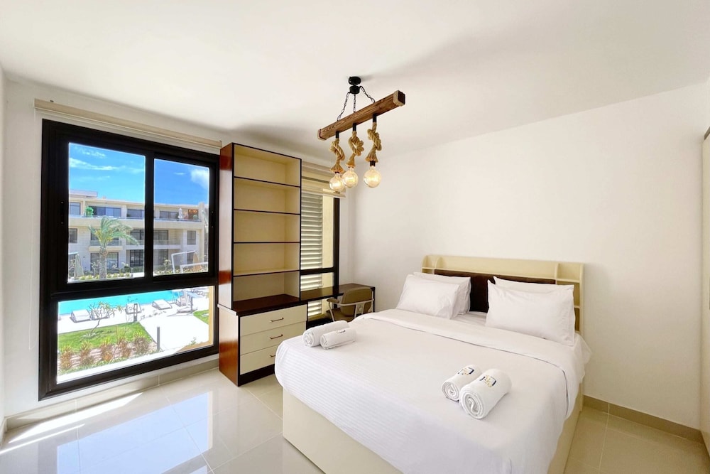 Refreshed & Uplifted 2 BDR @ G Cribs