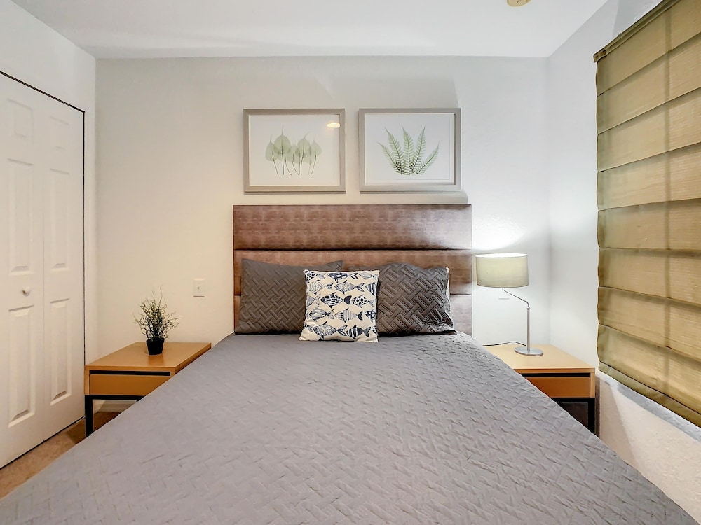 Regal Oaks Getaway Resort Living Near Disney