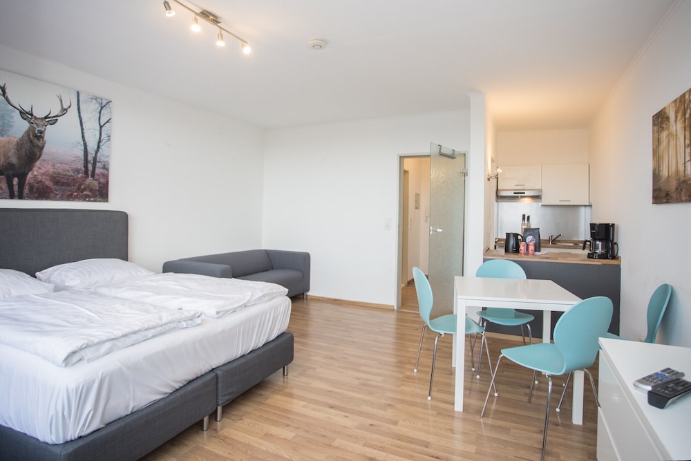 Apartment mit Balkon in Waldnhhe