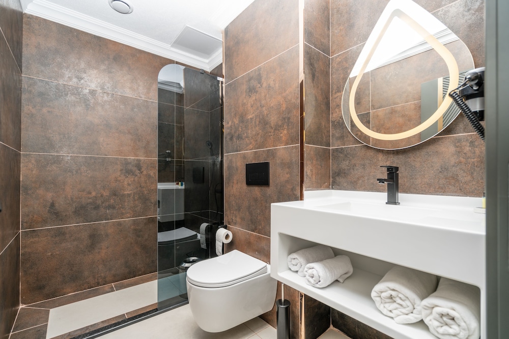 216 Ruby Süit - Image 17