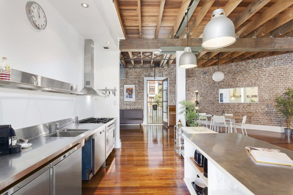 New York-style Loft in Sydney CBD With City Views