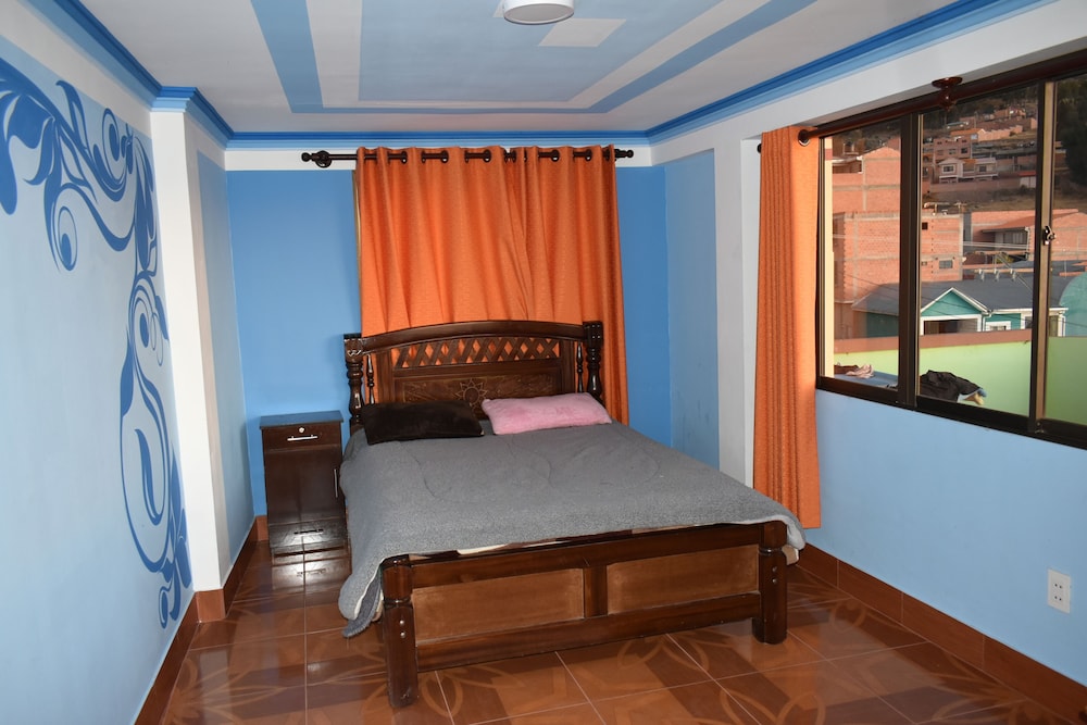 Nexus Mirasol Backpackers