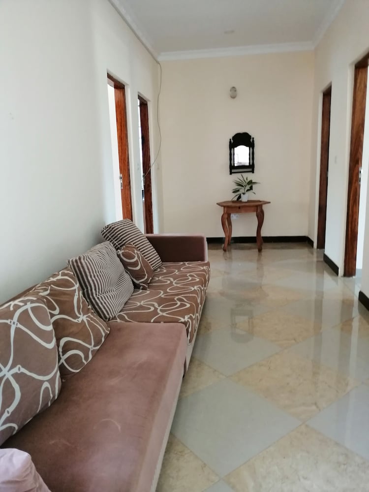 Salhiya Lodge - Hostel view 2