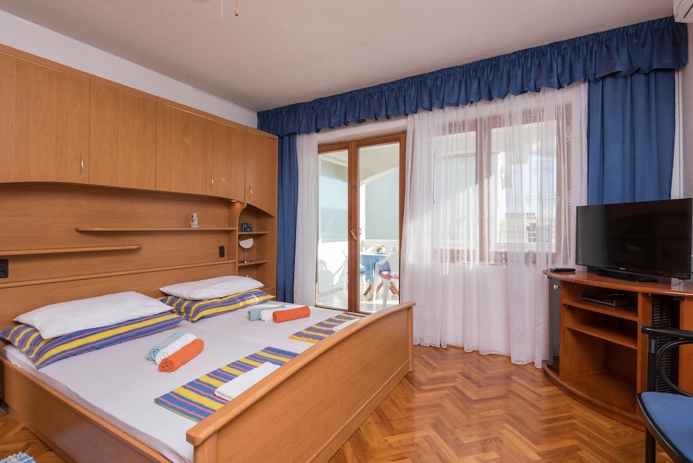 Guesthouse Papica view 2