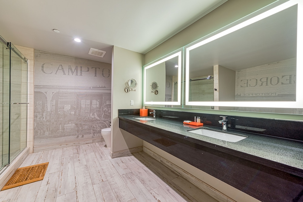 Hotel Lexen - Newhall - Property Image 21