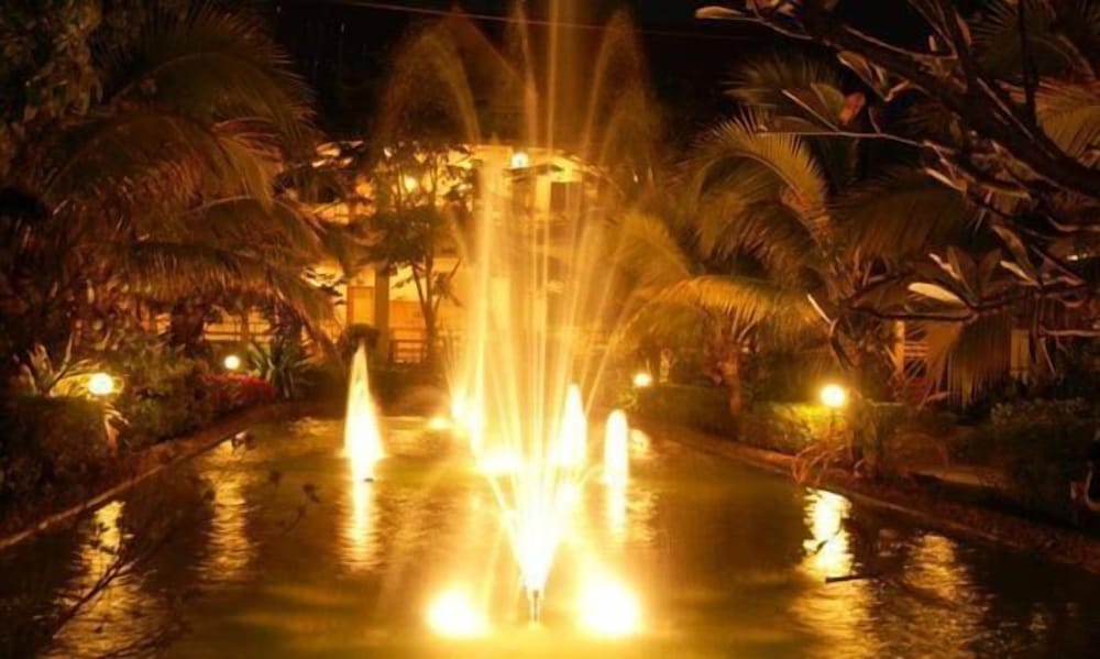 Tonwa Resort Hotel