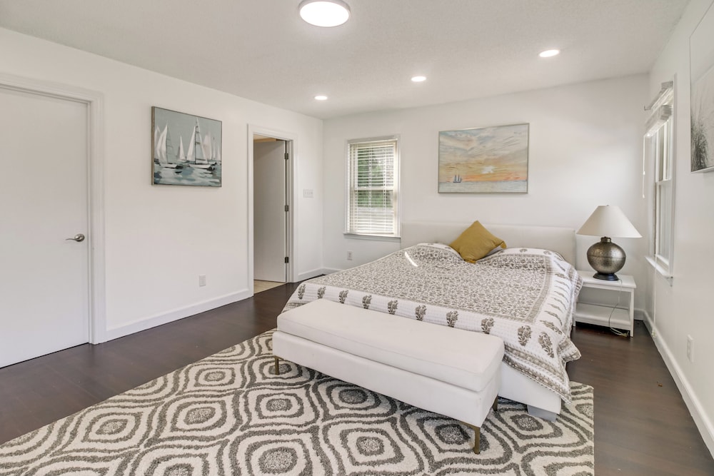 Spacious Home w/ Game Room, 2 Mi to Concord Mills!