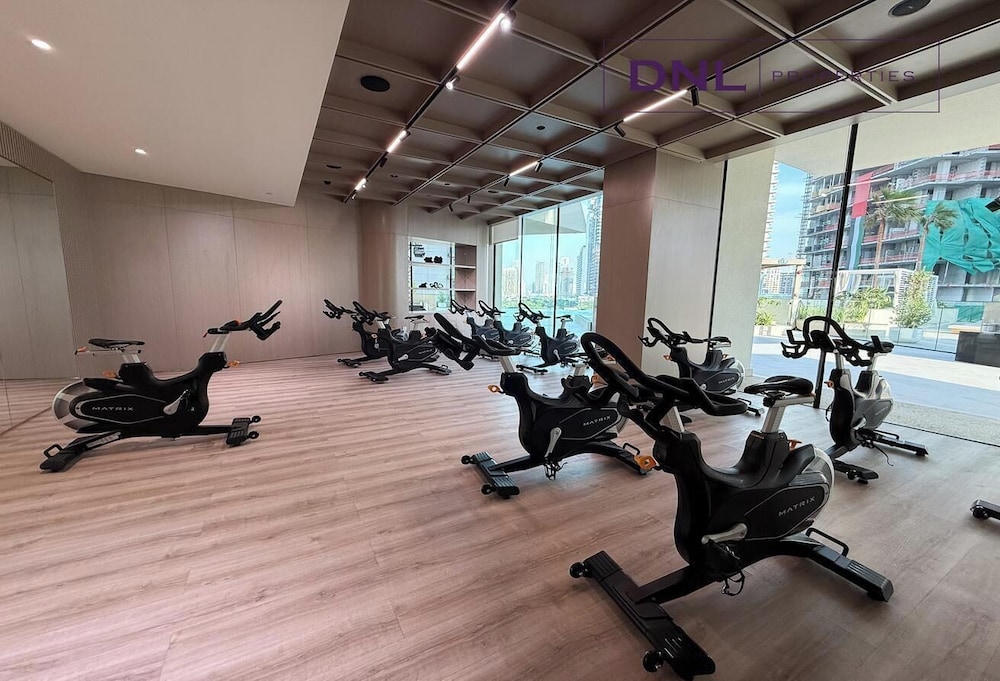 Binghatti Royale - Luxury 1BR Haven