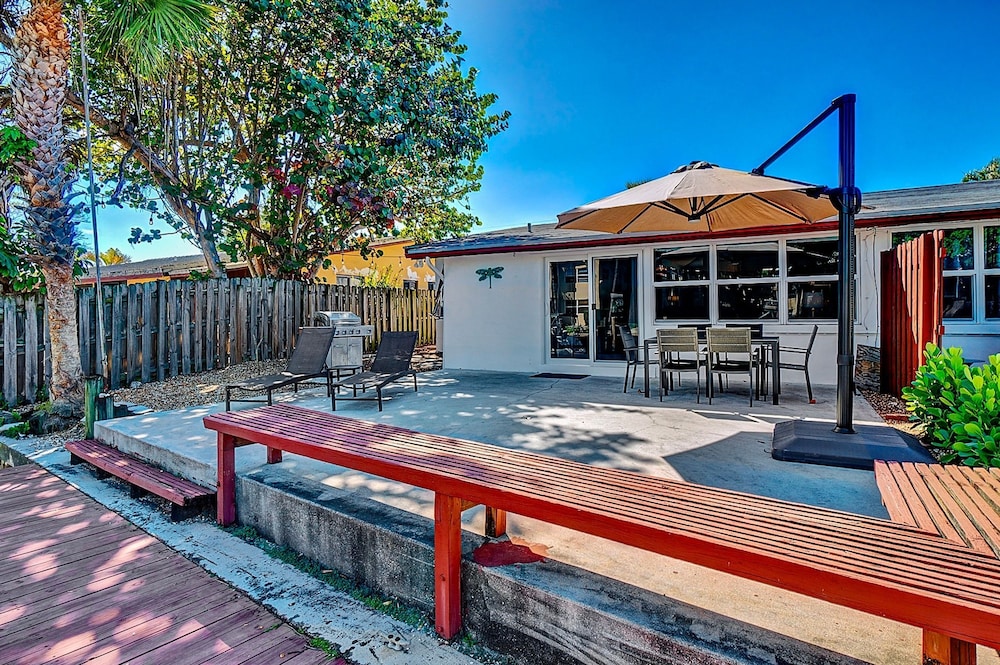 Citrus Isles Waterfront Home