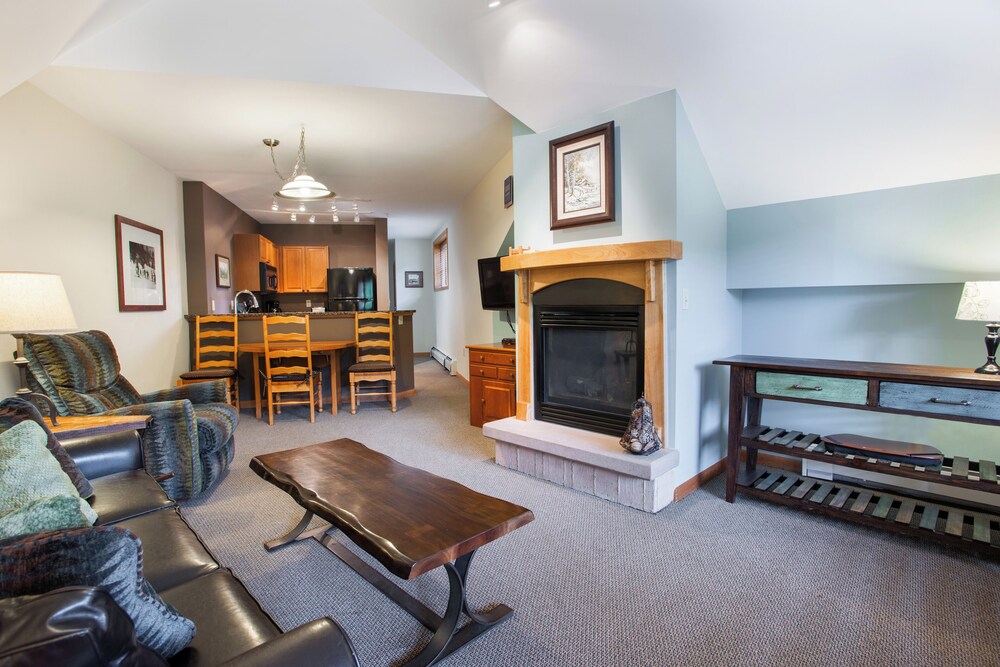 Winter Park Resort Lodging - Zephyr Mountain Condos
