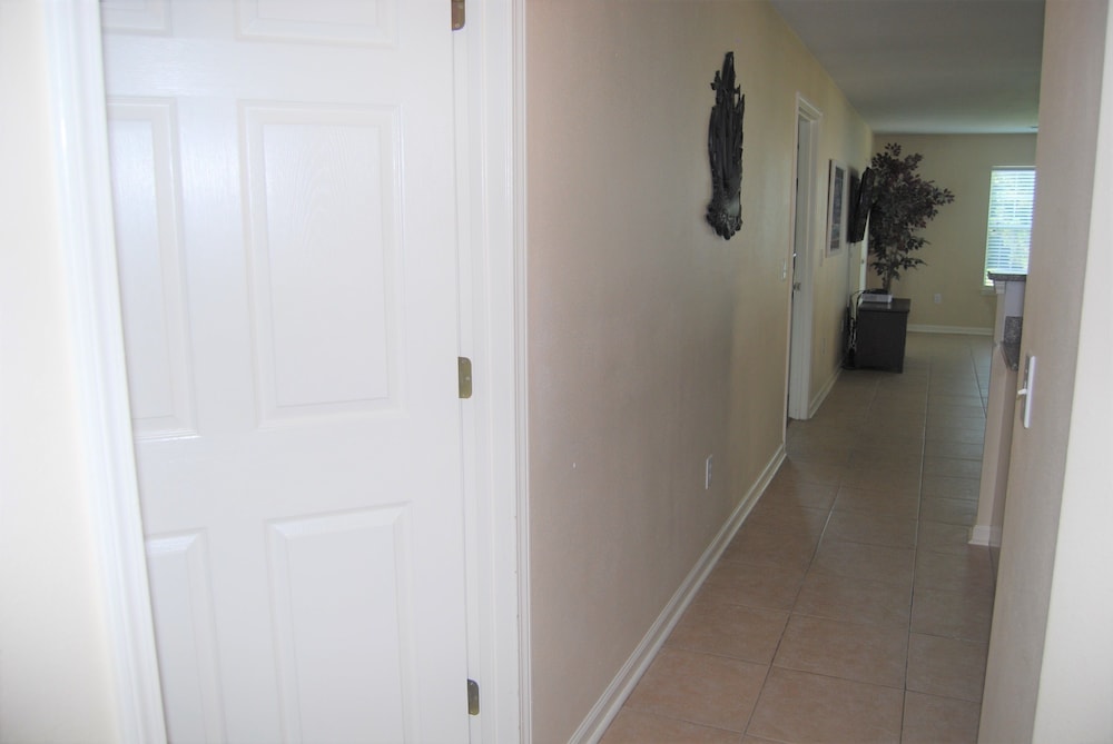 Fairways At Riveroaks 23d 3 Bedroom Condo by RedAwning