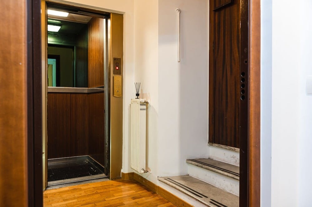 New Listing La Magnolia A C Balcony Office Piazza Navona Spanish Steps