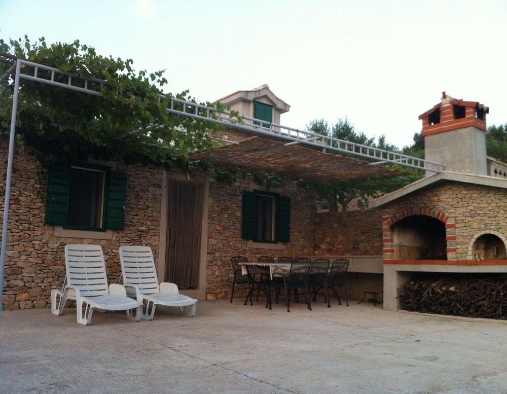 Photo 28