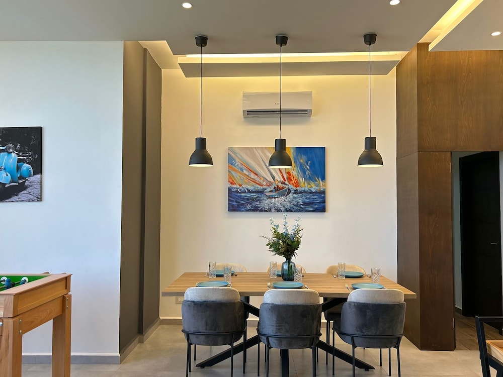 Vista 2-Bedroom Apartment in Batroun