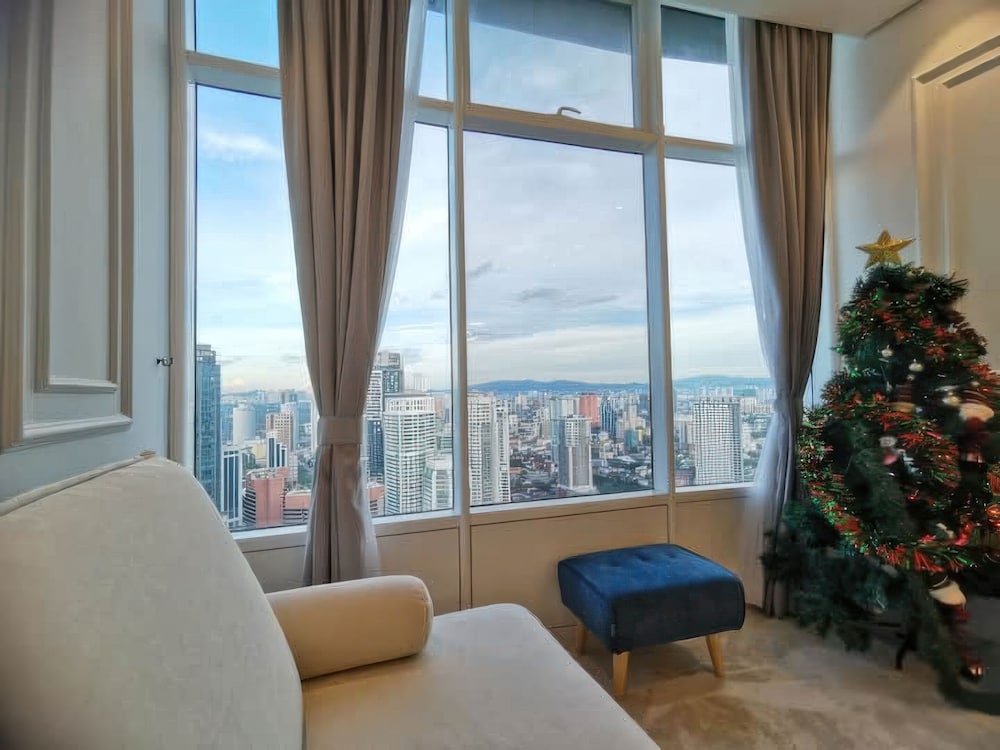 Staycation Sky Suites