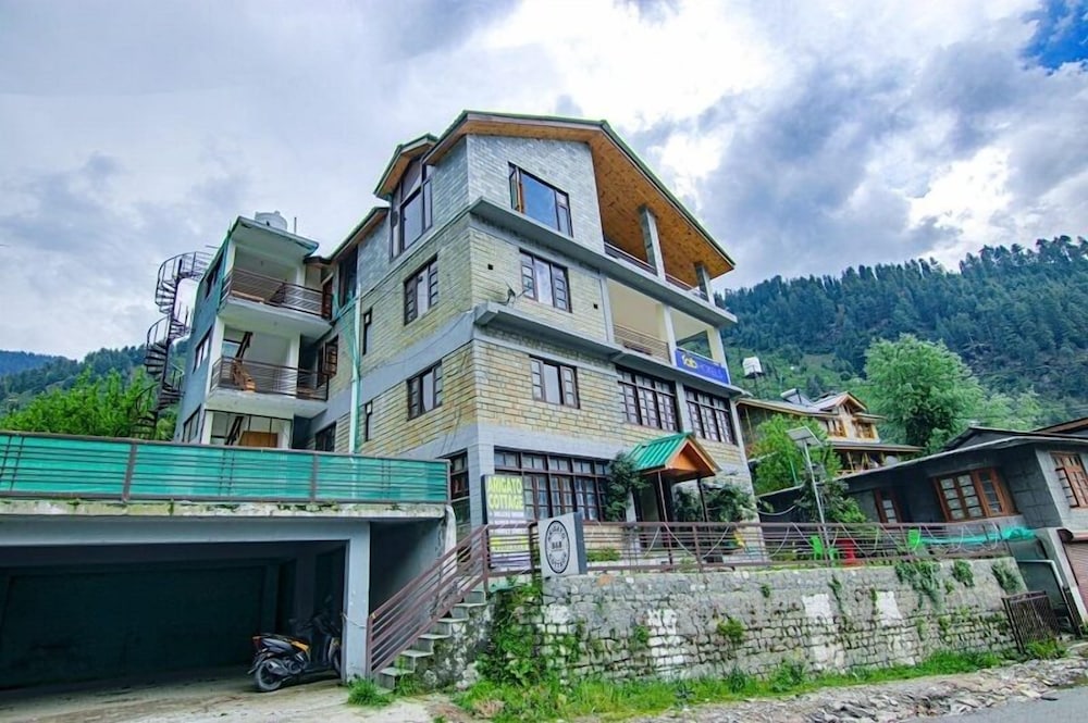 Arigato Cottage