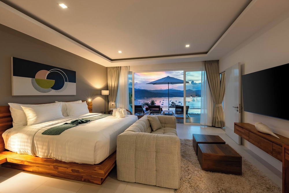 Luxury Sea View Apartment AB at Unique Residences