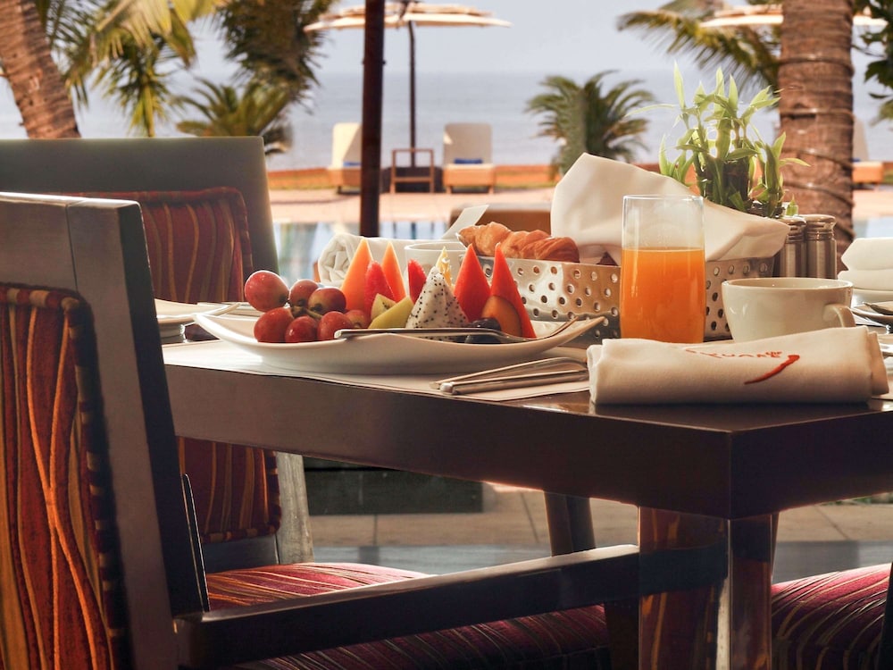 Mumbai Vacations - Novotel Mumbai Juhu Beach Hotel - Property Image 50