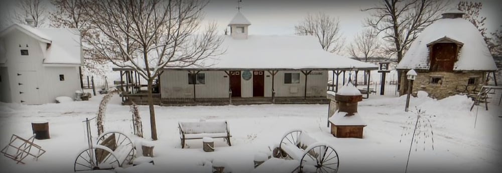 Cupola Inn Bed & Breakfast