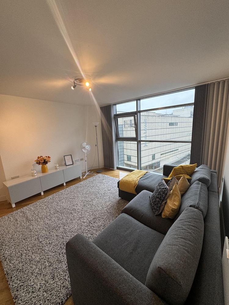 Bute Terrace Apartment - Cardiff City Center