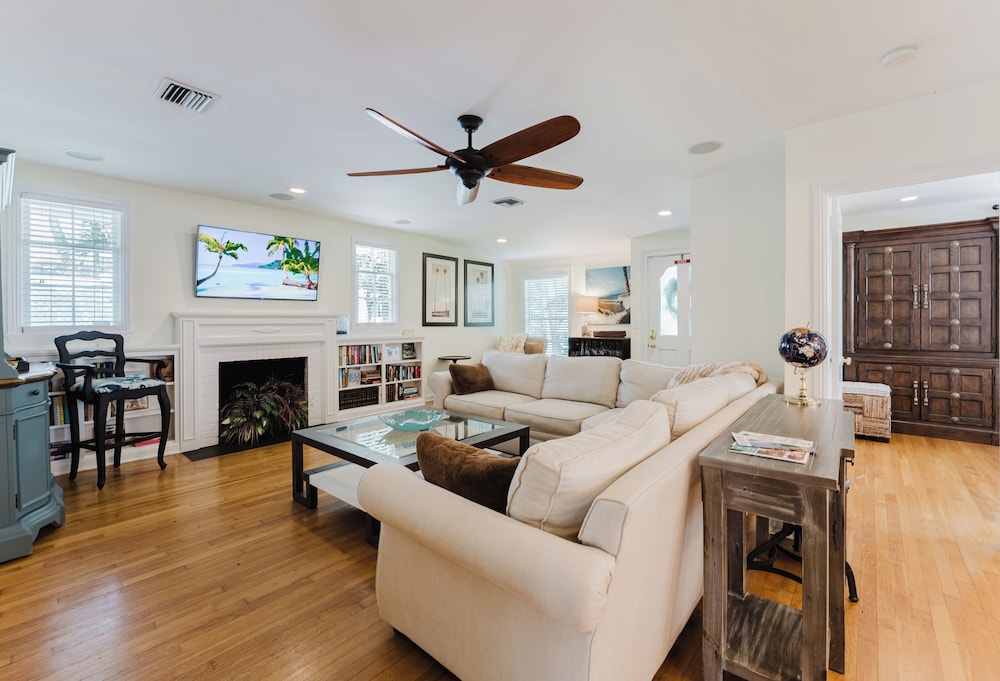 Coco Plum Cottage