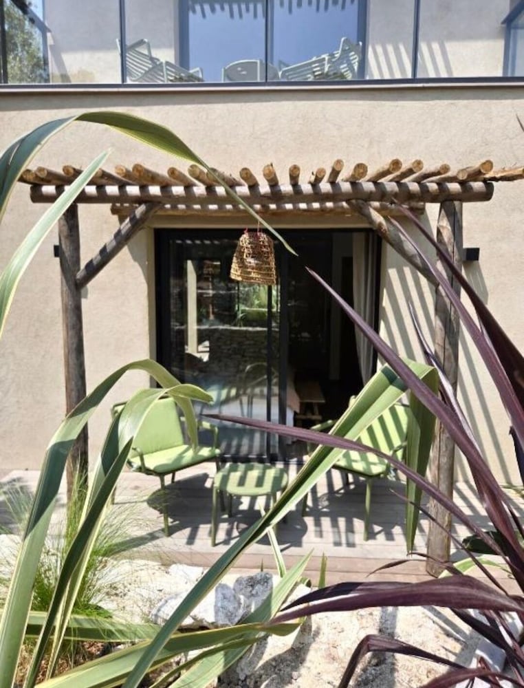 Maison Mahana