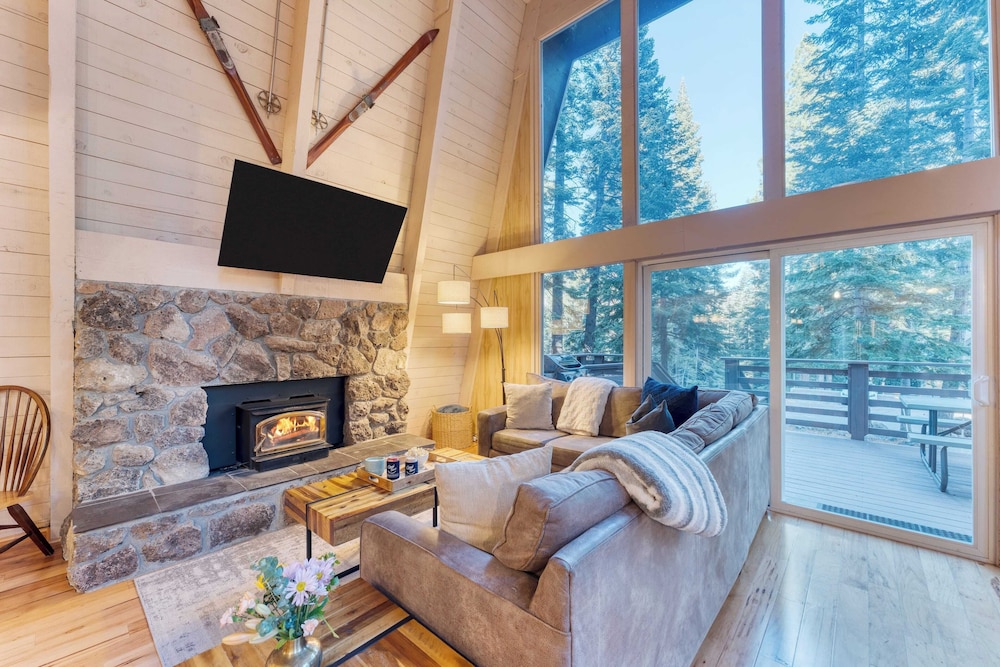 Lundy Bearden Serene Tahoe Retreat With Deck, Fireplace, and Forest Views