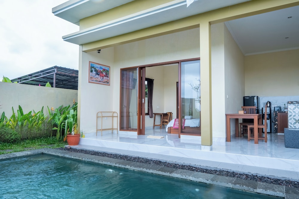 Villa Lestari Tapan